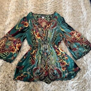 Women’s blouse